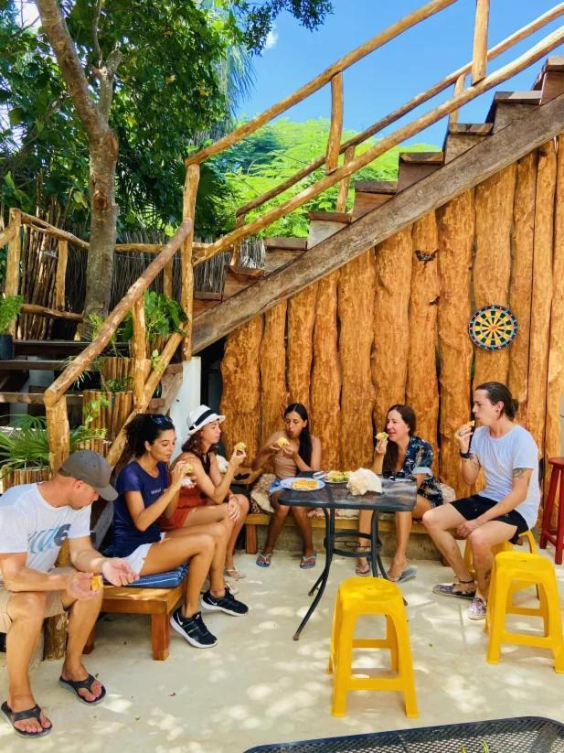 Hostal Holbox Exteriör bild